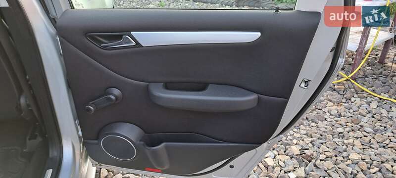 Хетчбек Mercedes-Benz B-Class 2005 в Бучачі