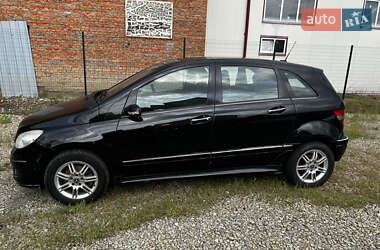 Хэтчбек Mercedes-Benz B-Class 2006 в 