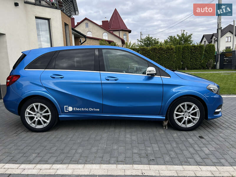 Хэтчбек Mercedes-Benz B-Class 2016 в Тернополе