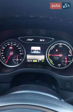 Хэтчбек Mercedes-Benz B-Class 2016 в 