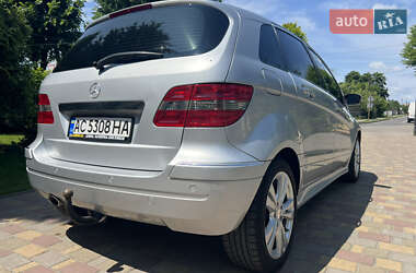 Хэтчбек Mercedes-Benz B-Class 2008 в 