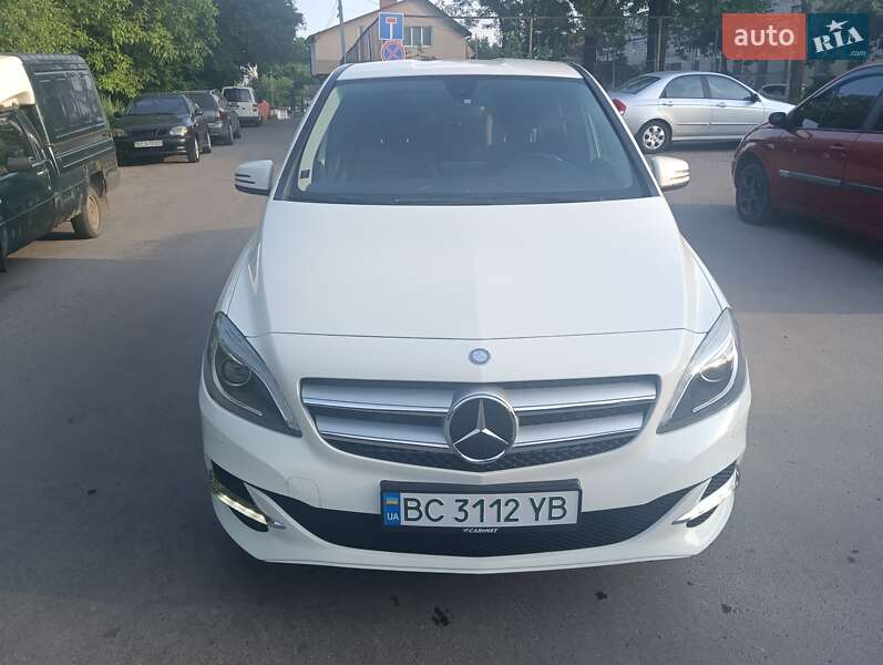 Хетчбек Mercedes-Benz B-Class 2016 в Львові