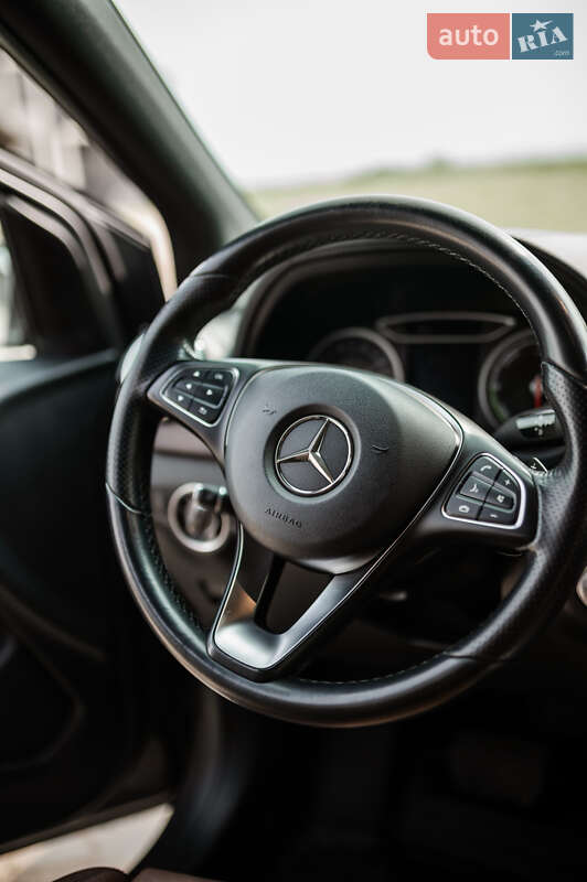 Хетчбек Mercedes-Benz B-Class 2016 в Чернівцях