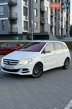 Mercedes-Benz B-Class 2014