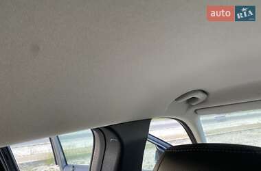 Хэтчбек Mercedes-Benz B-Class 2017 в 