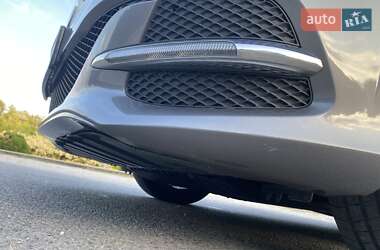 Хэтчбек Mercedes-Benz B-Class 2017 в 