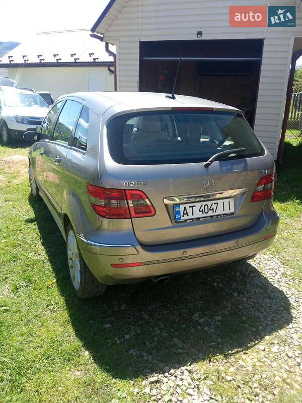 Хэтчбек Mercedes-Benz B-Class 2007 в Перегинском