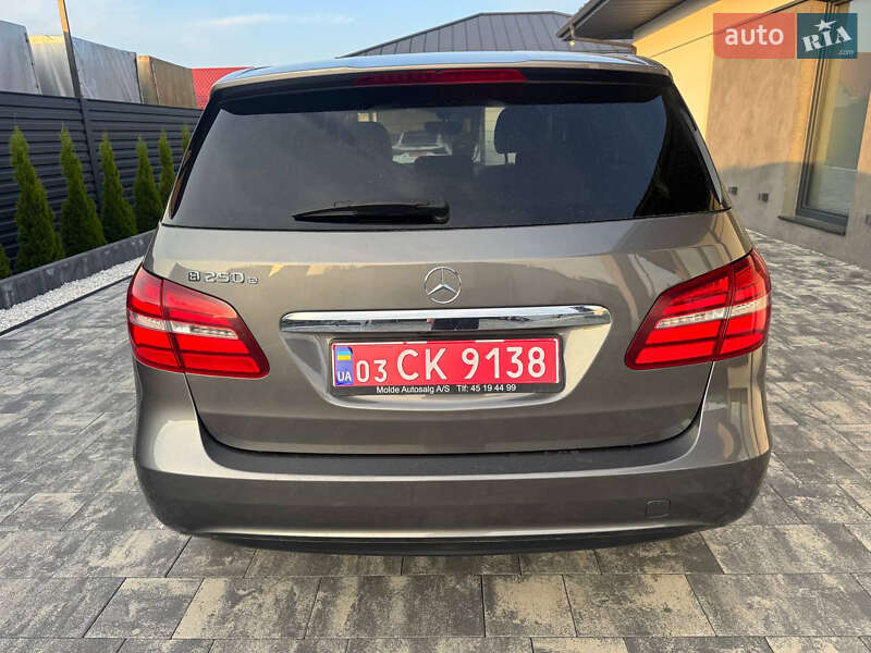 Хэтчбек Mercedes-Benz B-Class 2016 в Ковеле