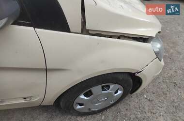 Хэтчбек Mercedes-Benz B-Class 2006 в 