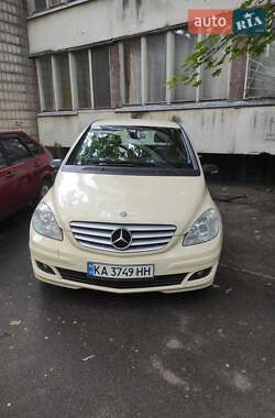 Хэтчбек Mercedes-Benz B-Class 2006 в 