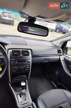 Хэтчбек Mercedes-Benz B-Class 2008 в 