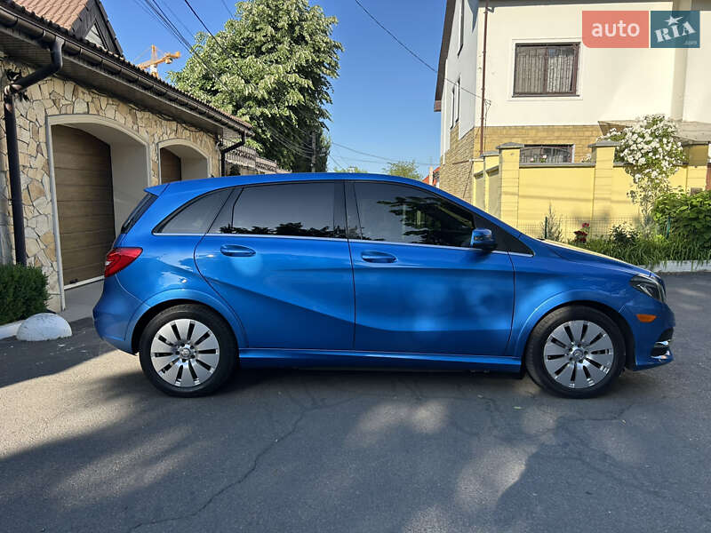 Хетчбек Mercedes-Benz B-Class 2014 в Одесі фото 9 Хетчбек Mercedes-Benz B-Class 2014 в Одесі