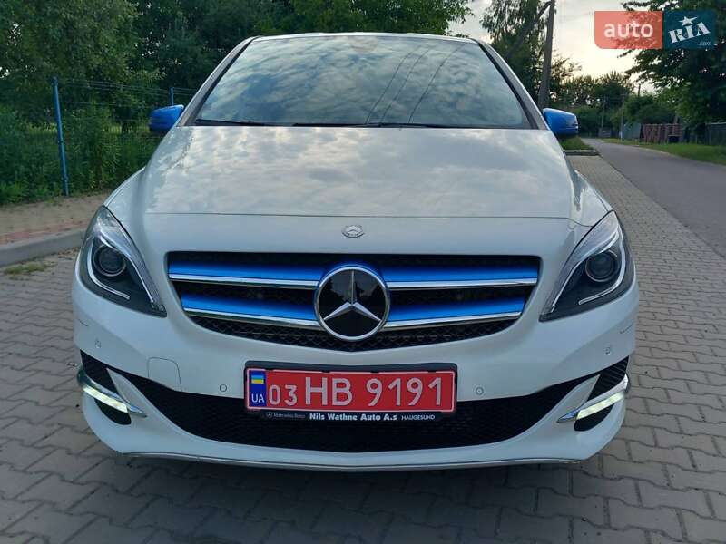 Хетчбек Mercedes-Benz B-Class 2015 в Луцьку