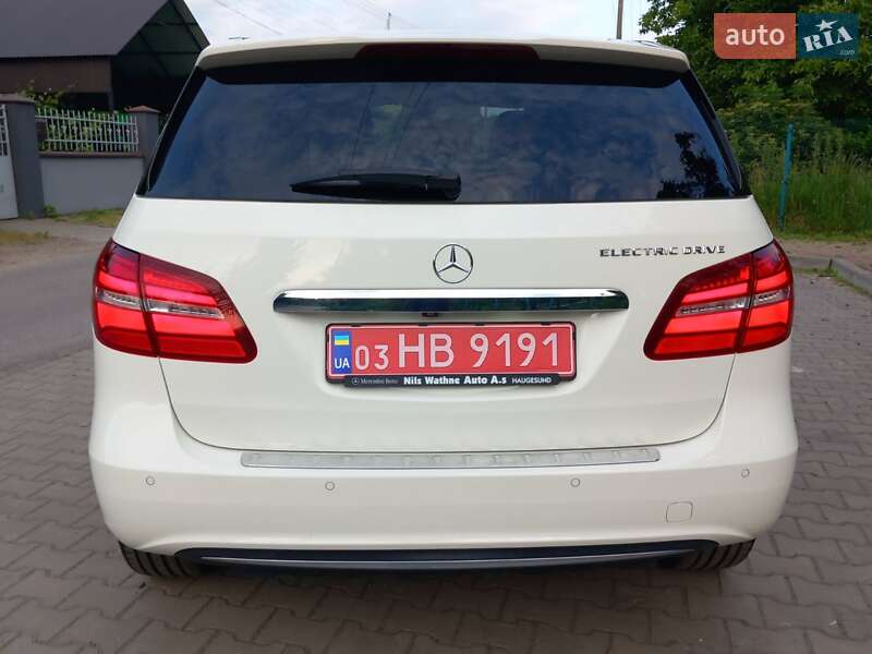 Хетчбек Mercedes-Benz B-Class 2015 в Луцьку