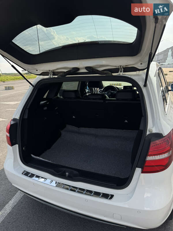 Хэтчбек Mercedes-Benz B-Class 2015 в Львове