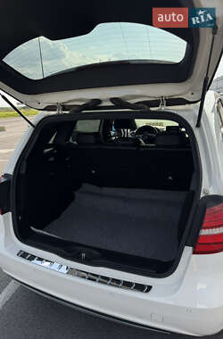 Хэтчбек Mercedes-Benz B-Class 2015 в 