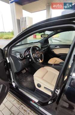 Mercedes-Benz B-Class 2016 Mercedes-Benz B-Class 2016