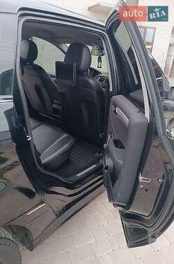 Хэтчбек Mercedes-Benz B-Class 2009 в 