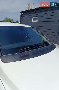 Хетчбек Mercedes-Benz B-Class 2010 в 