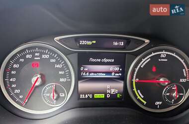 Хетчбек Mercedes-Benz B-Class 2016 в Вишгороді