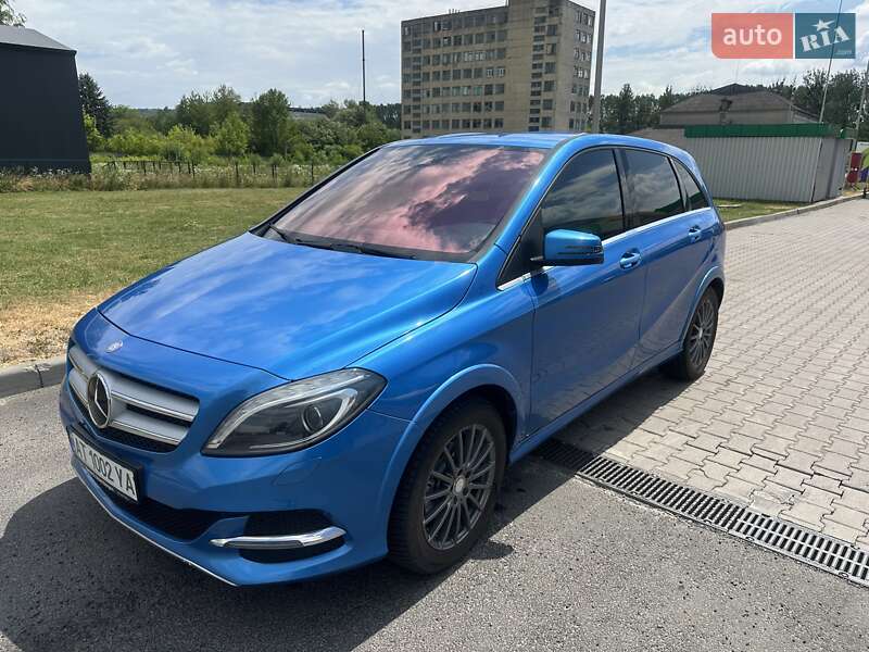 Mercedes-Benz B-Class 2015
