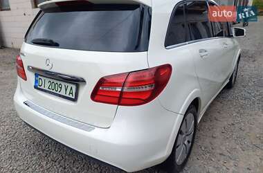 Хэтчбек Mercedes-Benz B-Class 2017 в 
