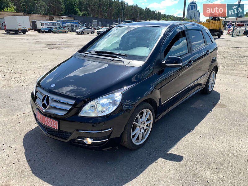 Mercedes-Benz B-Class 2010