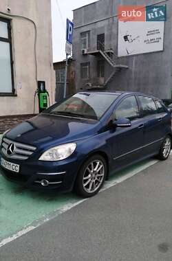 Хэтчбек Mercedes-Benz B-Class 2008 в 