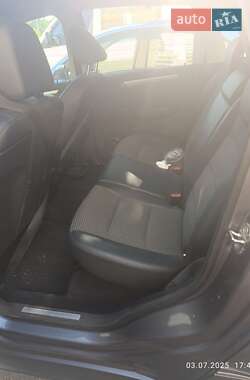 Хэтчбек Mercedes-Benz B-Class 2011 в 