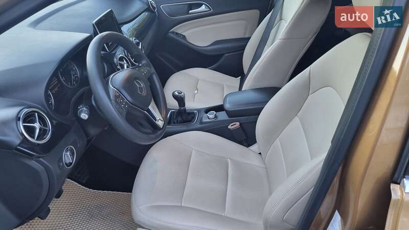 Хэтчбек Mercedes-Benz B-Class 2012 в Коростене