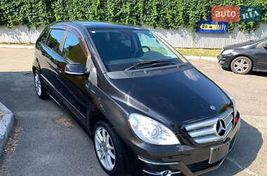 Mercedes-Benz B-Class 2011 Mercedes-Benz B-Class 2011