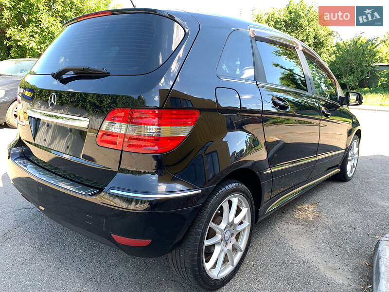 Хетчбек Mercedes-Benz B-Class 2011 в Києві