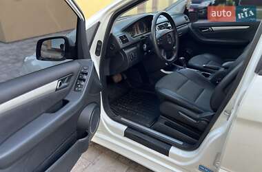 Хэтчбек Mercedes-Benz B-Class 2008 в 