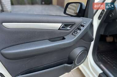 Хэтчбек Mercedes-Benz B-Class 2008 в 