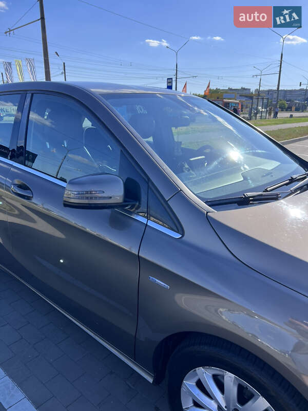 Хэтчбек Mercedes-Benz B-Class 2012 в Белой Церкви