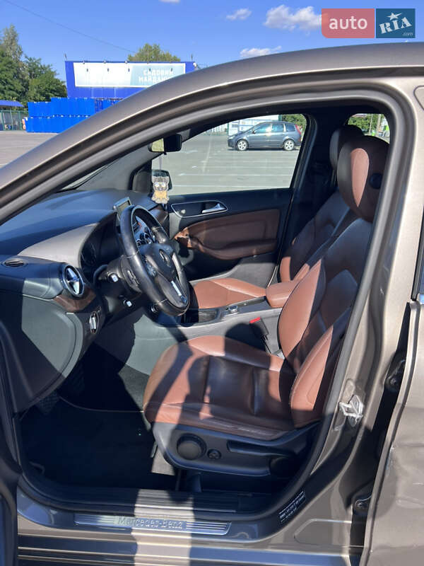 Хэтчбек Mercedes-Benz B-Class 2012 в Белой Церкви