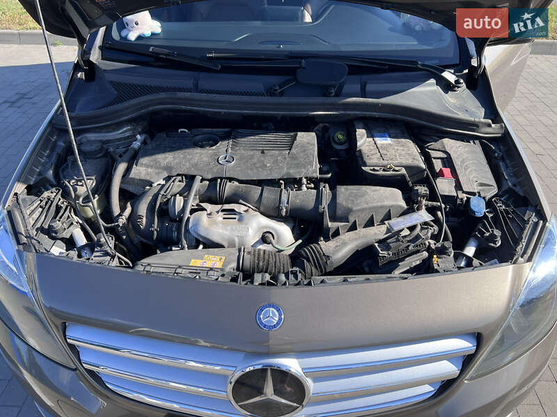 Хэтчбек Mercedes-Benz B-Class 2012 в Белой Церкви