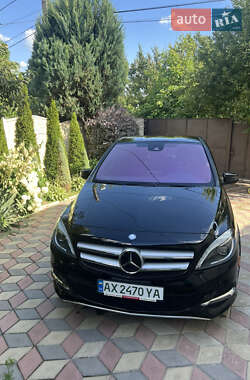 Хетчбек Mercedes-Benz B-Class 2017 в Харкові