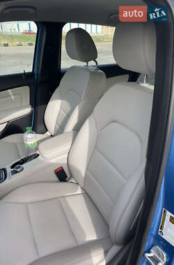 Хэтчбек Mercedes-Benz B-Class 2015 в 