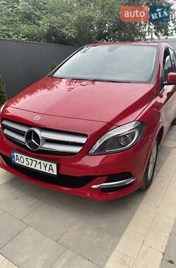 Хетчбек Mercedes-Benz B-Class 2017 в Ужгороді