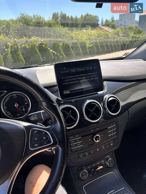 Хетчбек Mercedes-Benz B-Class 2016 в Хмельницькому