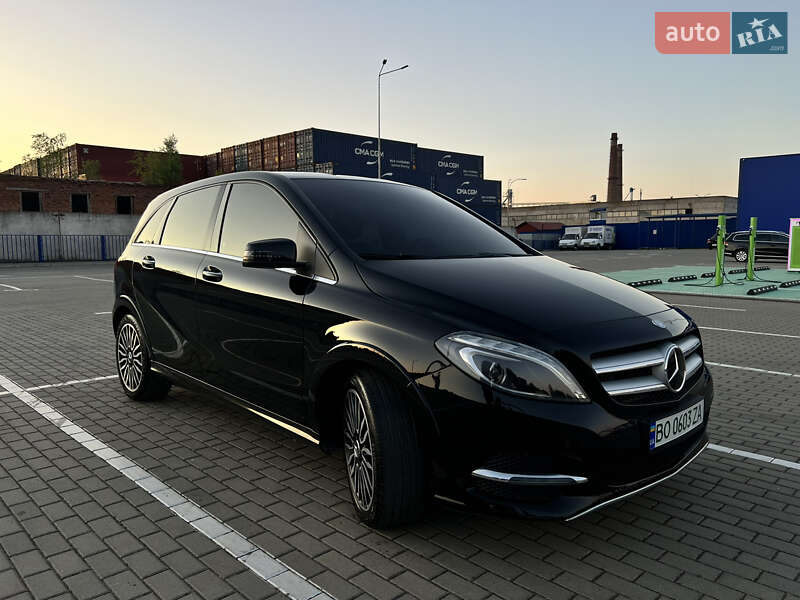 Хетчбек Mercedes-Benz B-Class 2015 в Тернополі