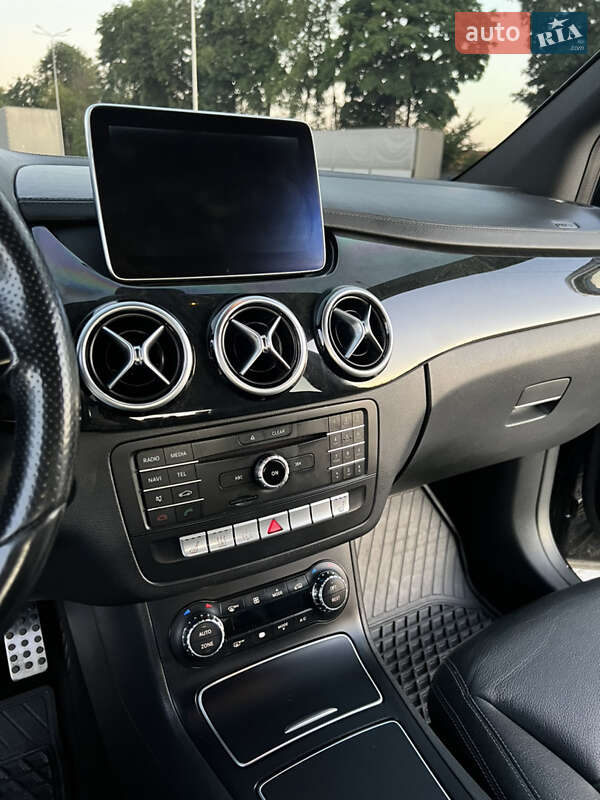 Хетчбек Mercedes-Benz B-Class 2015 в Тернополі