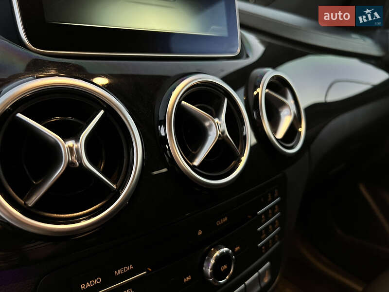 Хетчбек Mercedes-Benz B-Class 2015 в Тернополі