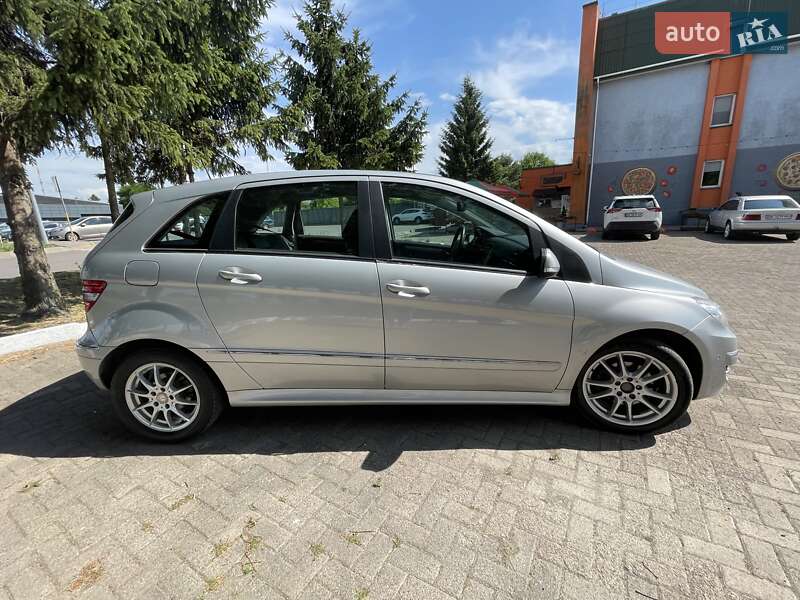 Хэтчбек Mercedes-Benz B-Class 2010 в Ровно фото 10 Хэтчбек Mercedes-Benz B-Class 2010 в Ровно
