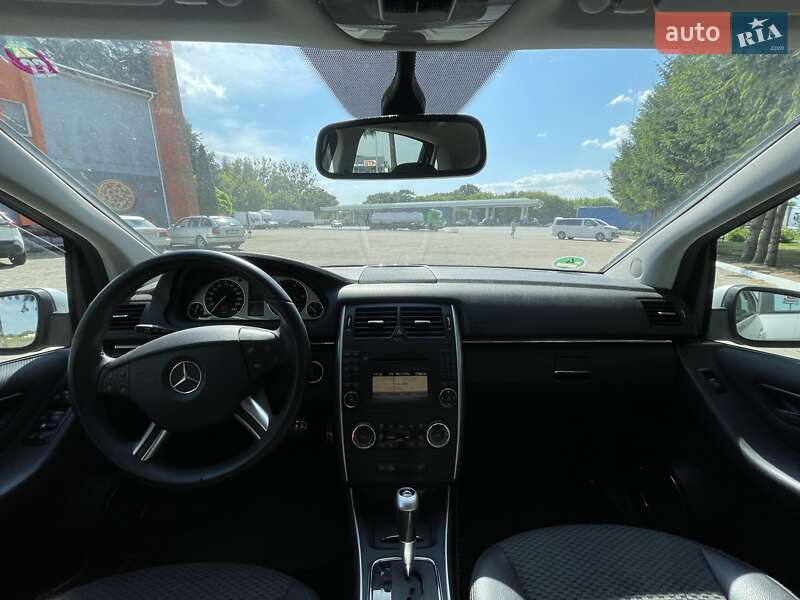 Хэтчбек Mercedes-Benz B-Class 2010 в Ровно фото 20 Хэтчбек Mercedes-Benz B-Class 2010 в Ровно