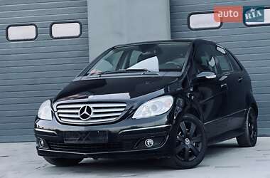 Хэтчбек Mercedes-Benz B-Class 2006 в 