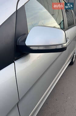 Хэтчбек Mercedes-Benz B-Class 2011 в 