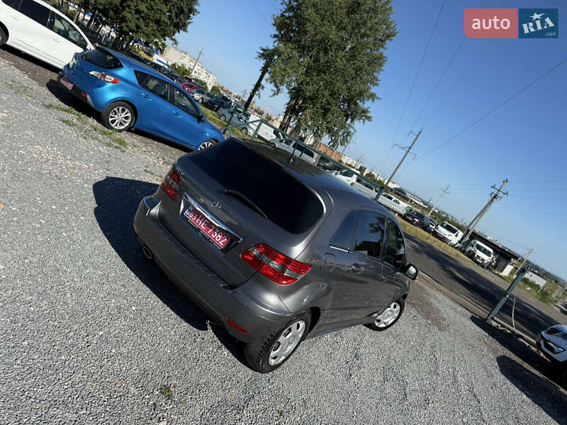Хетчбек Mercedes-Benz B-Class 2008 в Рівному