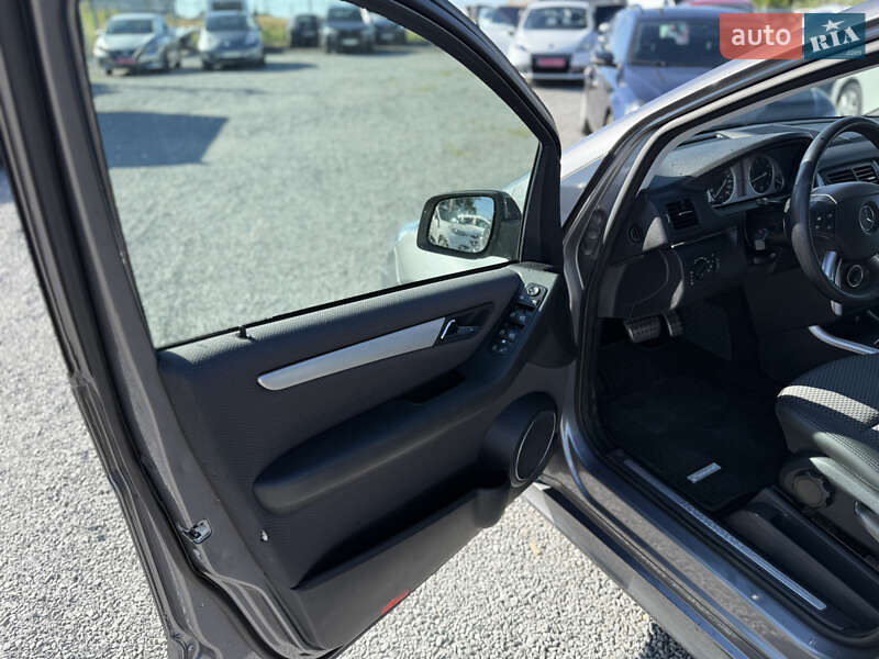 Хетчбек Mercedes-Benz B-Class 2008 в Рівному